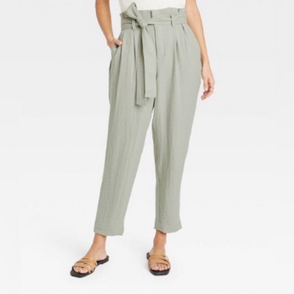 Target Women’s Green Trouser Pants